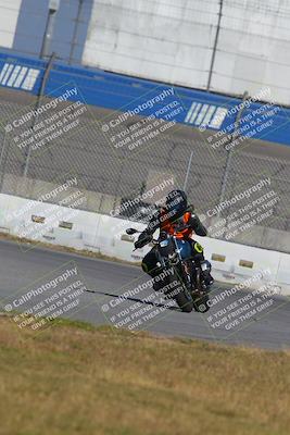 media/Nov-26-2022-Fastrack Riders (Sat) [[b001e85eef]]/Level 1/Session 3 Outside Turn 9/